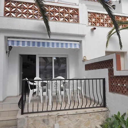 Casa Acogedora A 1min De La Playa Con Terraza Y Parking - Hisp-7-10 Casa de vacances Torroella de Montgrí
